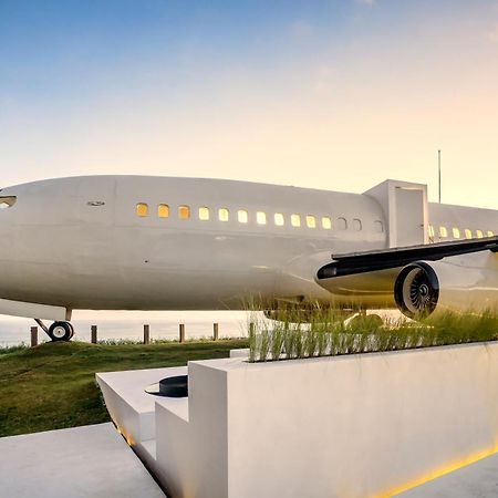 Private Jet Villa by Hanging Gardens Air Uluwatu Eksteriør billede