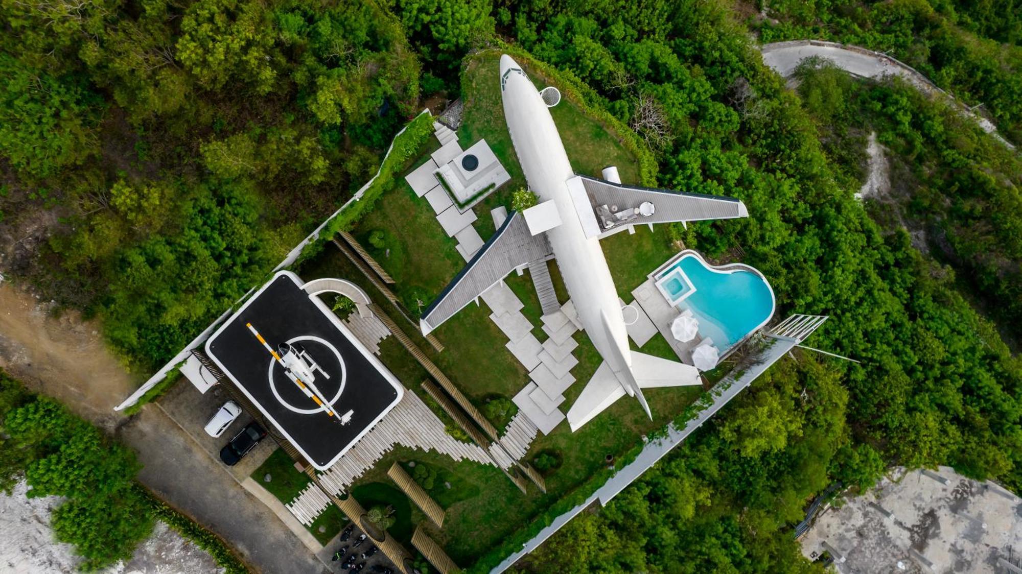 Private Jet Villa by Hanging Gardens Air Uluwatu Eksteriør billede